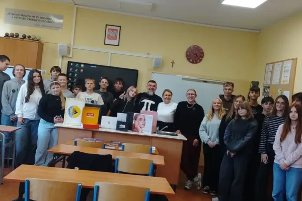 Przedsiębiorcy z POSandBOXES na lekcji doradztwa zawodowego w klasie 8