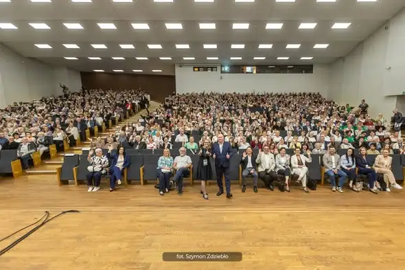 „Dobrze, że jesteś!” – ponad 800 seniorów spotkało się w Toruniu