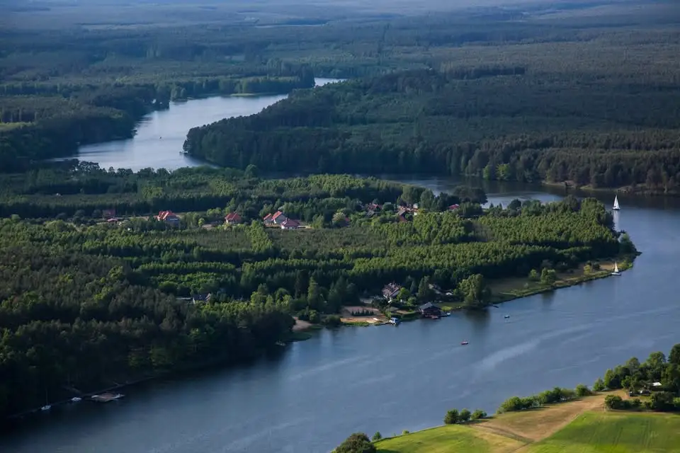 Nowe studnie głębinowe w Bysławiu i Lubiewie – inwestycja w jakość wody